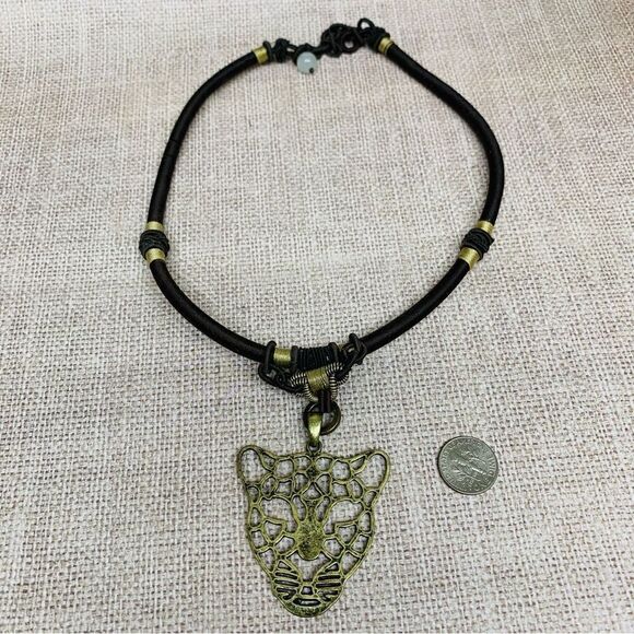 Gold Leopard On Black Gold Thread Wrapped Necklace - Picture 1 of 2